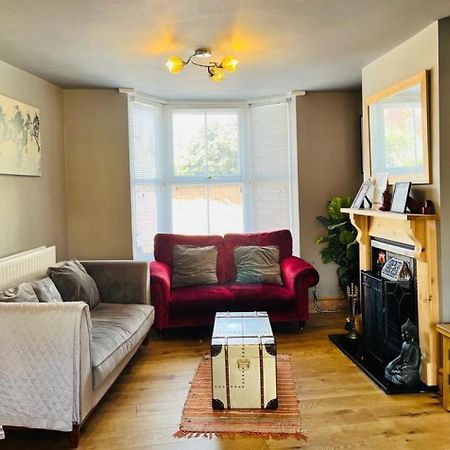 Bodhi Tree Cottage - Grove Road Cottages Stratford-upon-Avon Bagian luar foto