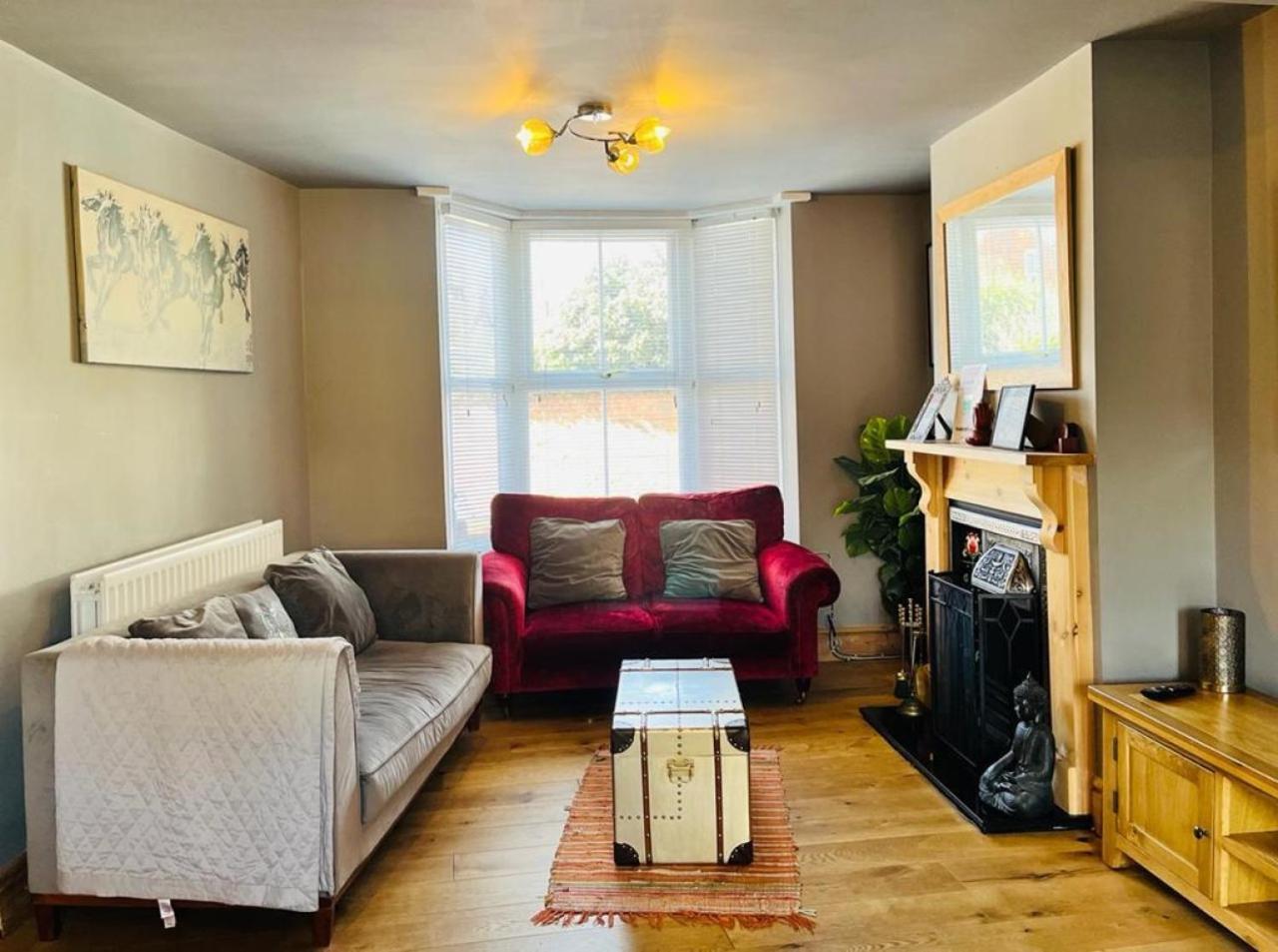 Bodhi Tree Cottage - Grove Road Cottages Stratford-upon-Avon Bagian luar foto